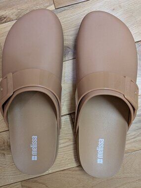 Melissa Cozy Clog Dark Beige